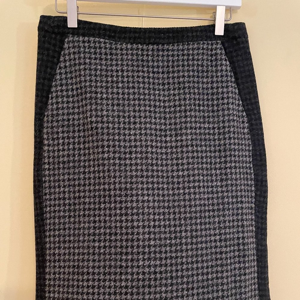 J. Crew gray black tweed pencil skirt size 4